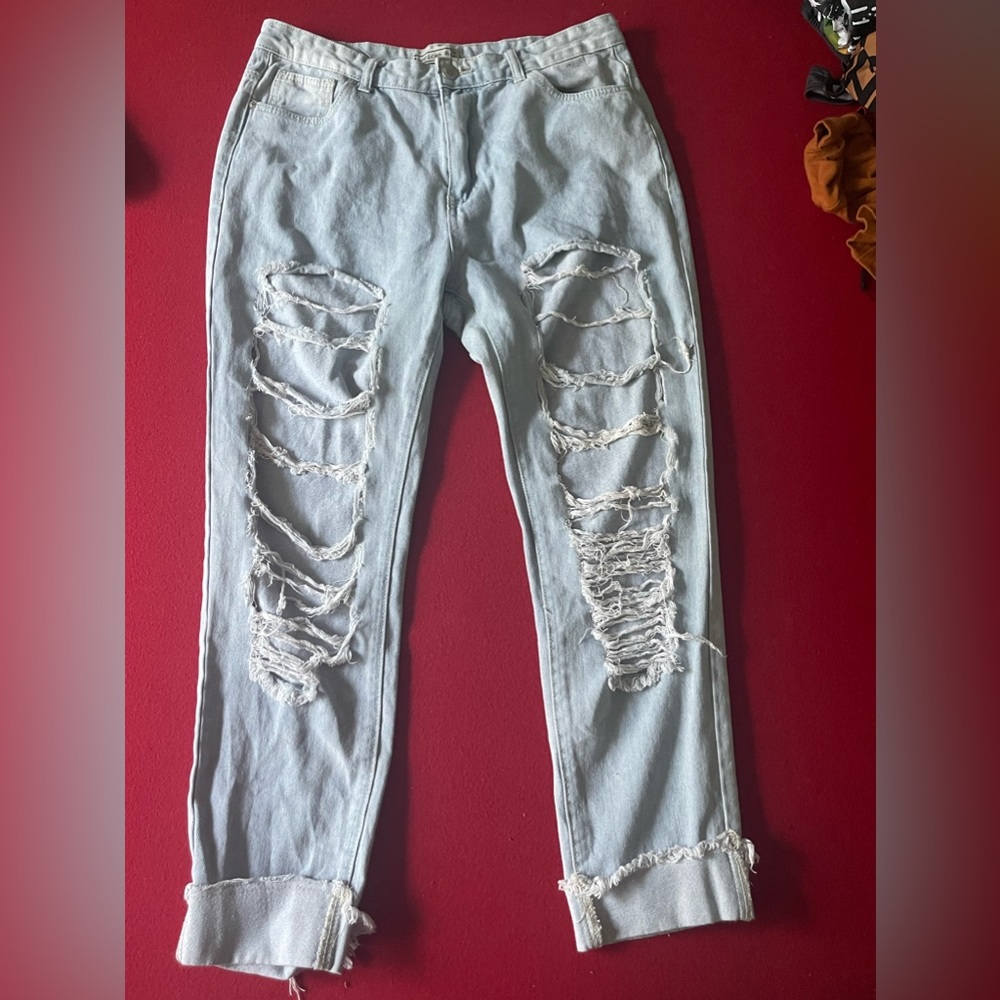 AMERICAN BAZI Ripped Detailed Jeans